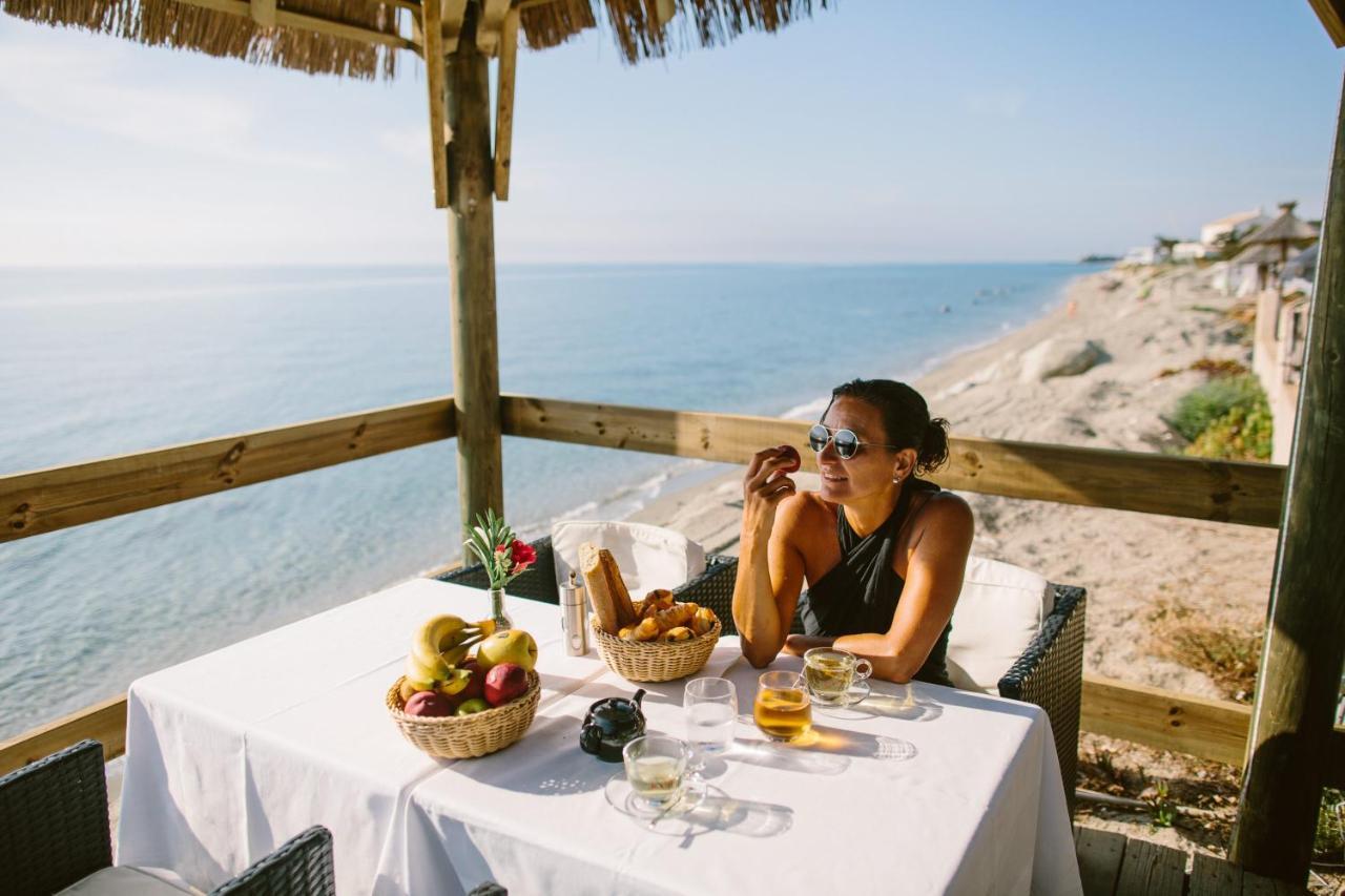 Domaine Naturiste De Riva Bella Лингиццета Экстерьер фото